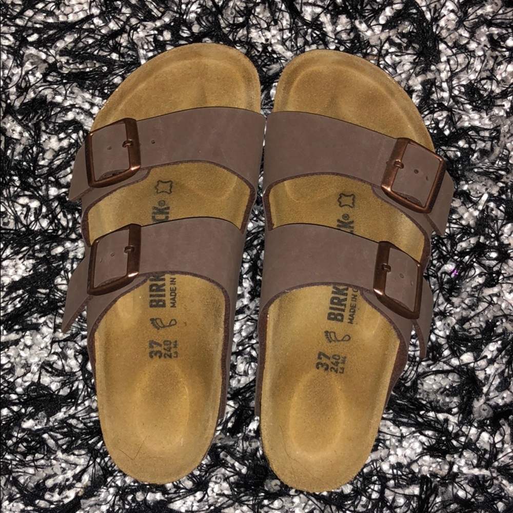 Brown Birkenstock’s